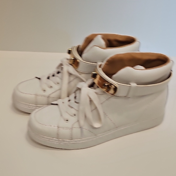 Coach White Leather High-Tops with Gold Buckles - Picture 3 of 7